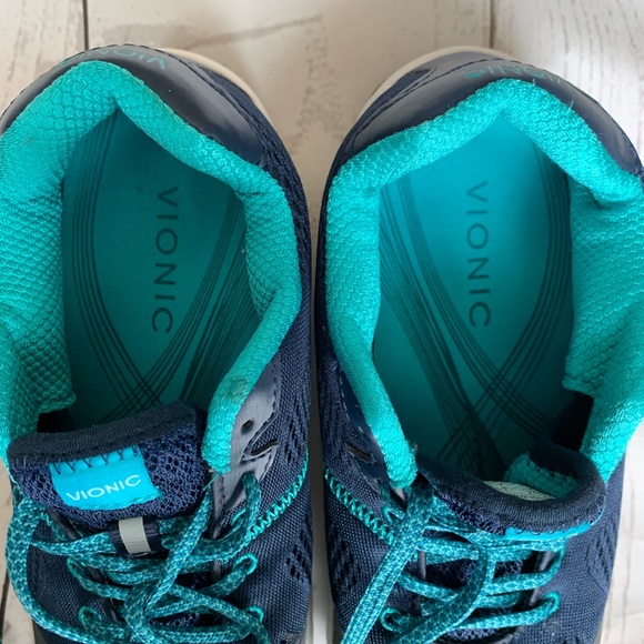 Vionic Shoes | Euc Vionic 335 Emerald Tennis Shoe Sneaker | Poshmark